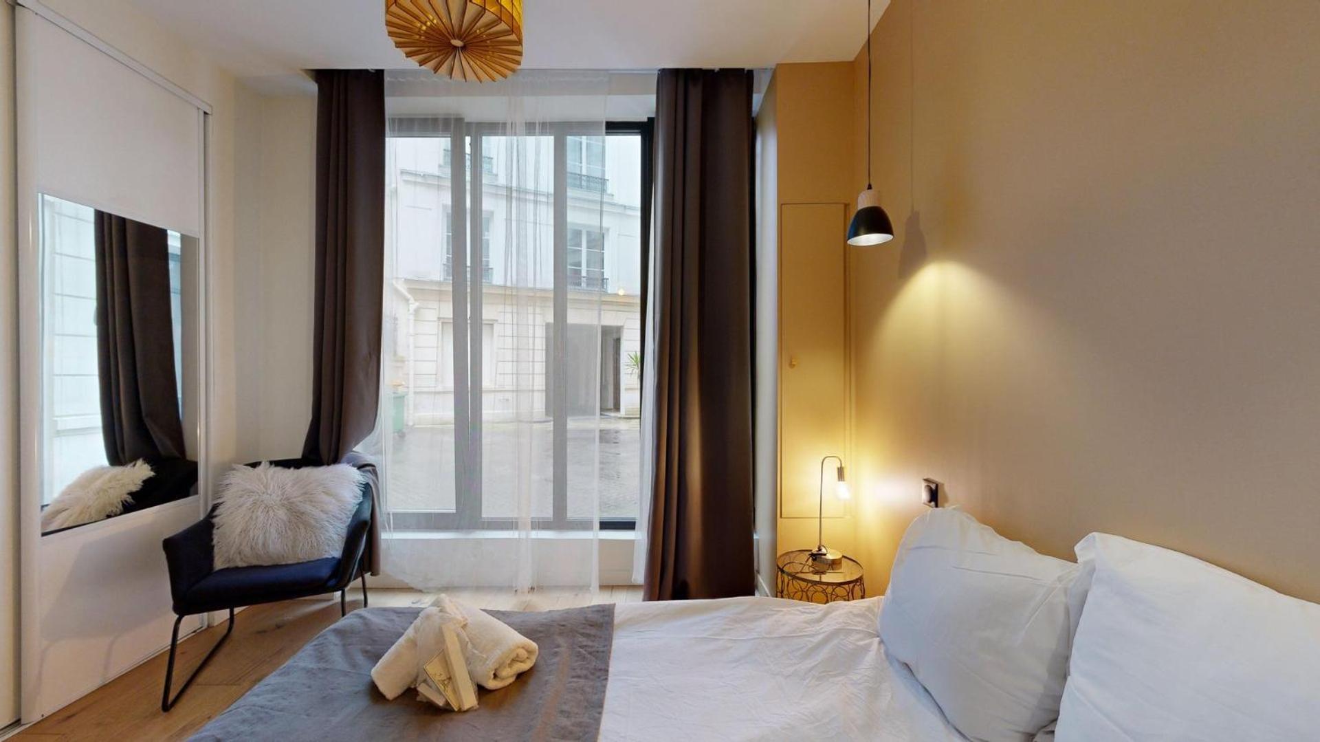 140 Ludo - Superbe A * Paris